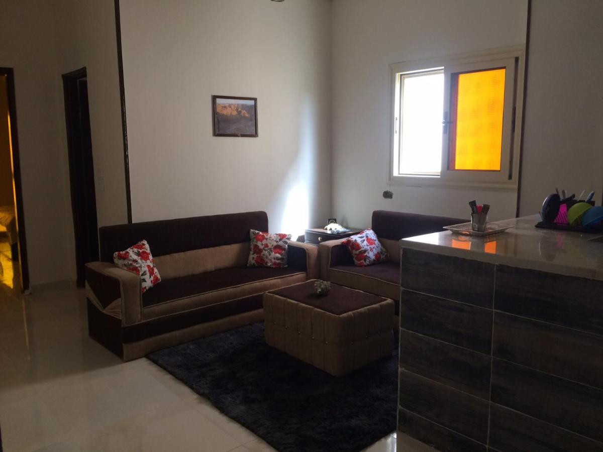 Lady Queen Apartment Marsa Alem Dış mekan fotoğraf