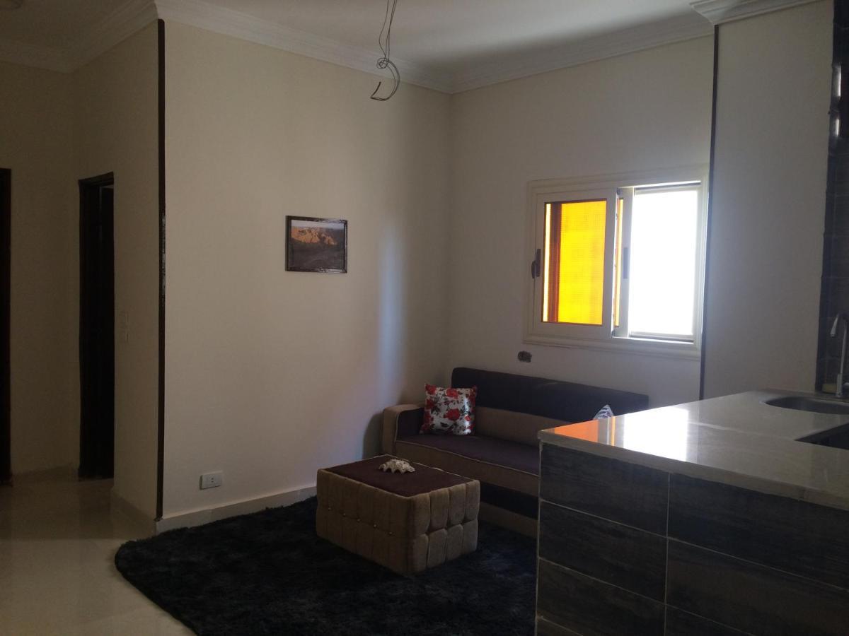 Lady Queen Apartment Marsa Alem Dış mekan fotoğraf